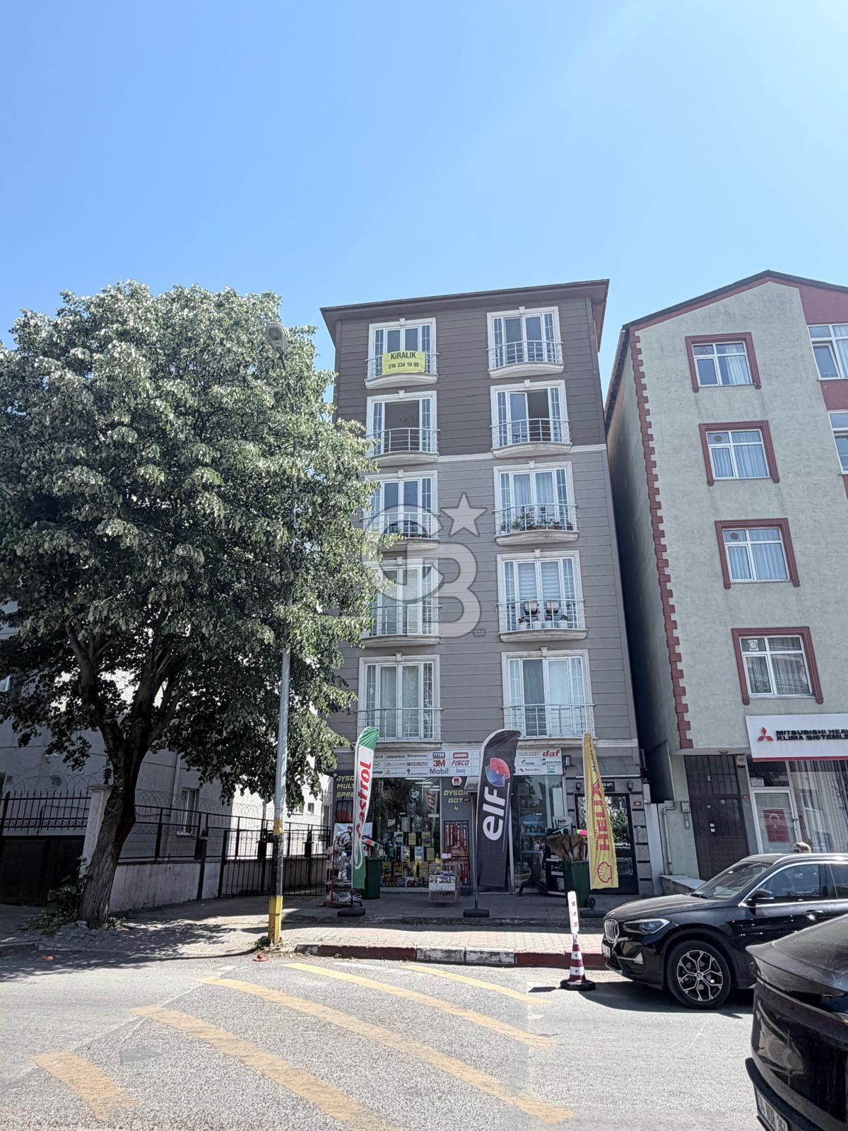 KARTAL ESENTEPE ANAYURT CD DE FERAH KİRALIK 3+1 DAİRE