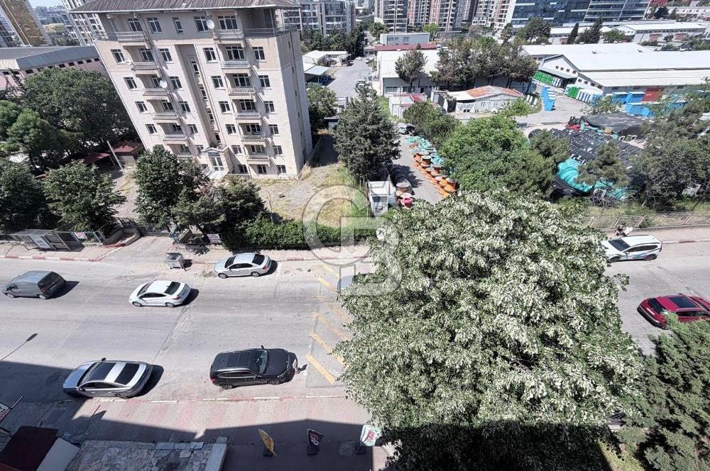 KARTAL ESENTEPE ANAYURT CD DE FERAH KİRALIK 3+1 DAİRE