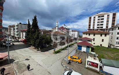 BEŞİKDÜZÜ MERKEZİ KONUMDA SATILIK 3+1 DAİRE