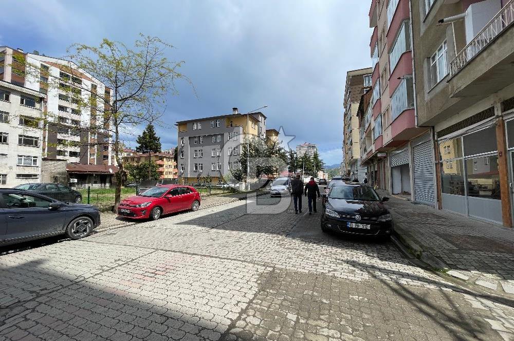 BEŞİKDÜZÜ MERKEZİ KONUMDA SATILIK 3+1 DAİRE