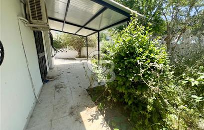 URLA İSKELE TAM MERKEZİNDE KİRALIK DENİZE 100MT 3+1 MÜSTAKİL EV