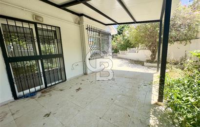 URLA İSKELE TAM MERKEZİNDE KİRALIK DENİZE 100MT 3+1 MÜSTAKİL EV