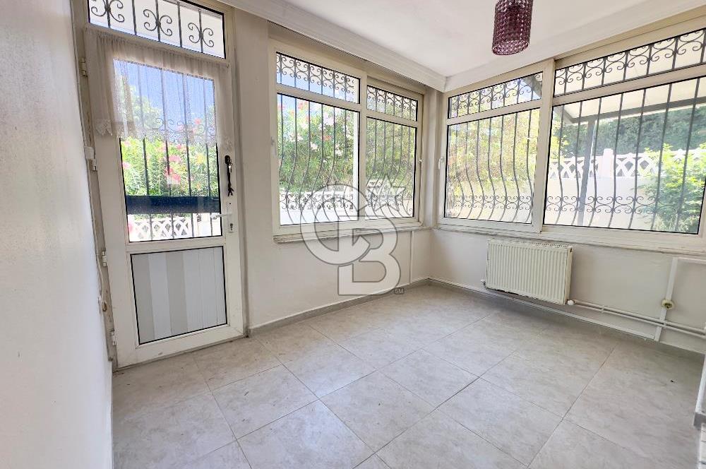 URLA İSKELE TAM MERKEZİNDE KİRALIK DENİZE 100MT 3+1 MÜSTAKİL EV