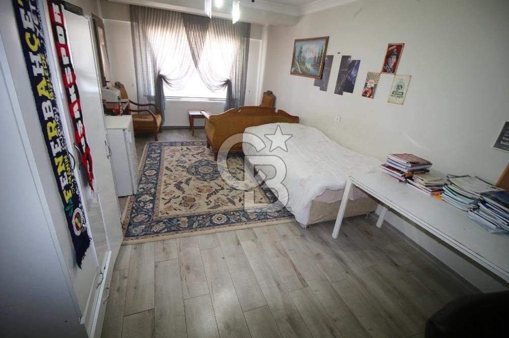 CB OPİA'DAN MEHMET TOPAÇ BULV. CEPHE MASRAFSIZ 4+1 (ŞEREF CAD.)