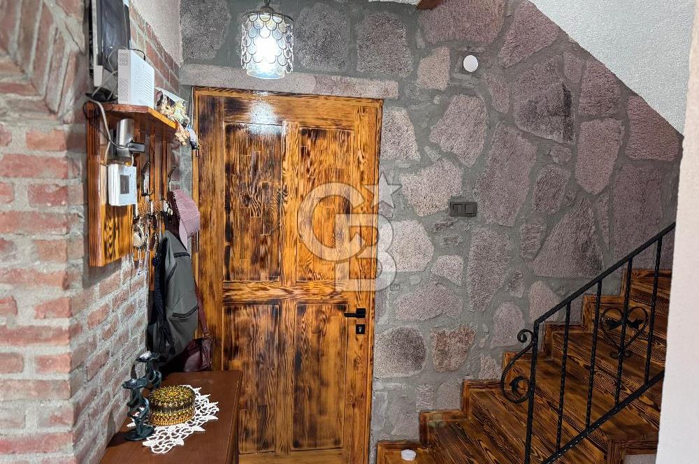 MERDİVENLİ'DE EŞSİZ 4+1 MÜSTAKİL HAVUZLU VİLLA