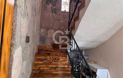 MERDİVENLİ'DE EŞSİZ 4+1 MÜSTAKİL HAVUZLU VİLLA