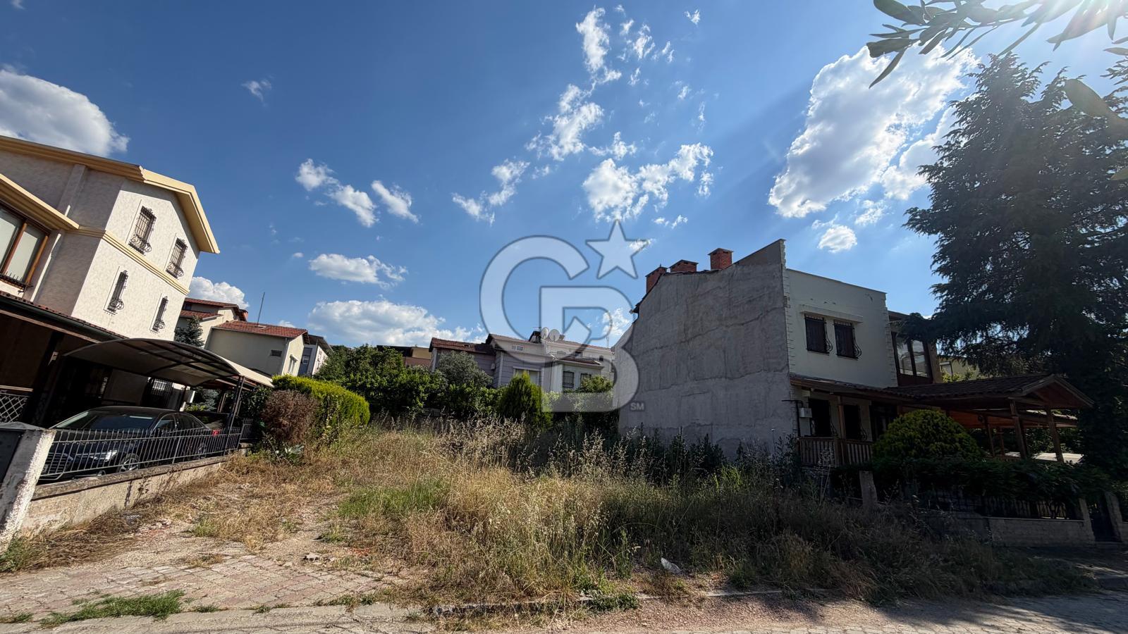 TURGUTLU ERGENEKON MAHALLESİNDE YATIRIMLIK 405 m² ARSA