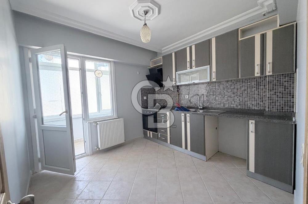 KARTAL ESENTEPE ANAYURT CD DE FERAH KİRALIK 3+1 DAİRE