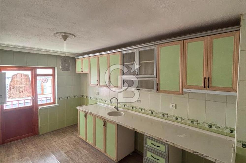 ETİMESGUT 30 AĞUSTOS MAHALLESİNDE KİRALIK 2+1 BAKIMLI DAİRE