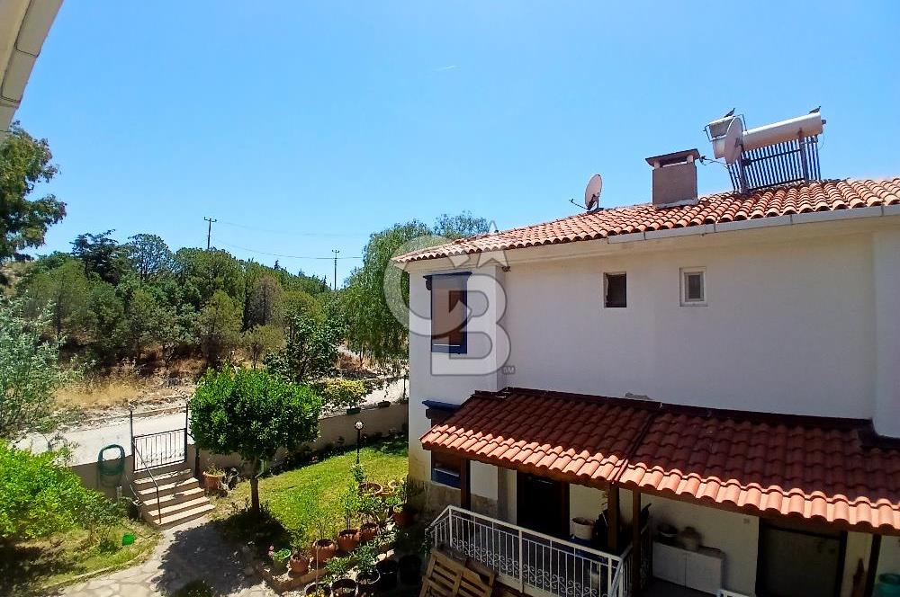 FOÇA İSMETPAŞA MAHALLESİ'NDE KİRALIK 3+1 MÜSTAKİL DUBLEKS EV | SİTE İÇERİSİNDE | ÖZEL PLAJLI
