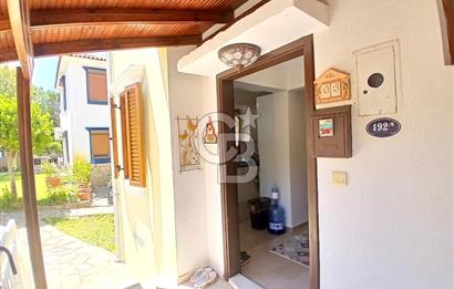FOÇA İSMETPAŞA MAHALLESİ'NDE KİRALIK 3+1 MÜSTAKİL DUBLEKS EV | SİTE İÇERİSİNDE | ÖZEL PLAJLI