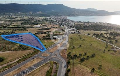 ALİAĞA HOROZGEDİĞİNDE SATILIK VİLLA İMARLI ARSA