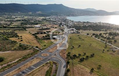ALİAĞA HOROZGEDİĞİNDE SATILIK VİLLA İMARLI ARSA