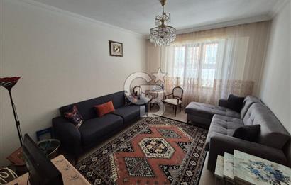 MERKEZ EFENDİ'DE SATILIK OTOPARKLI 3+1