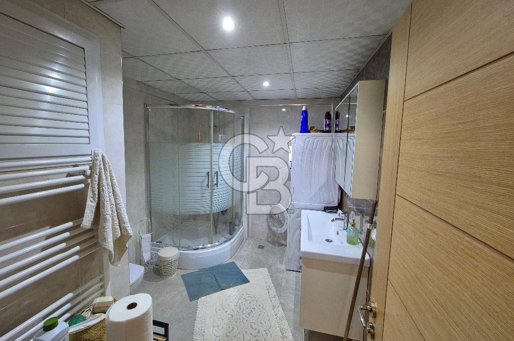 MERKEZ EFENDİ'DE SATILIK OTOPARKLI 3+1