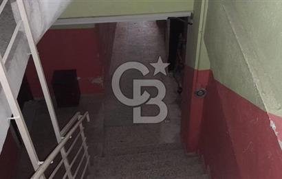 BAYRAKLI FUAT EDİP BAKSI'DA METROYA YAKIN, MERKEZİ KONUMDA YATIRIMLIK 2+1 FIRSAT DAİRE!