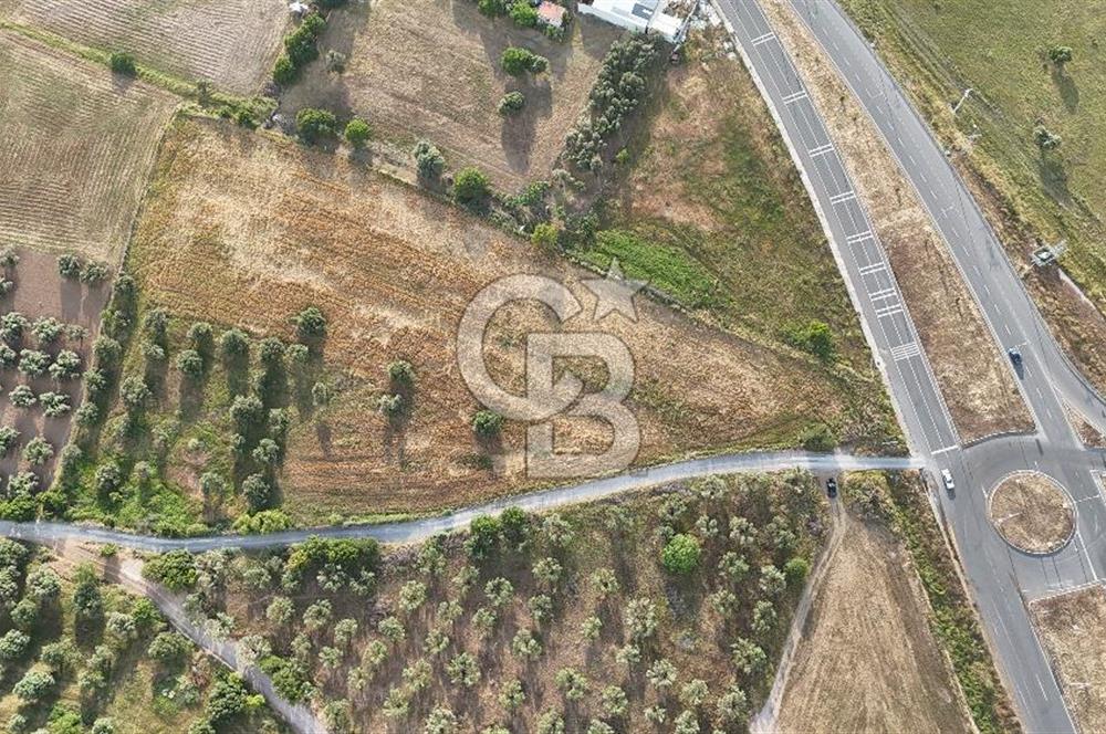 ALİAĞA HOROZGEDİĞİNDE SATILIK VİLLA İMARLI ARSA