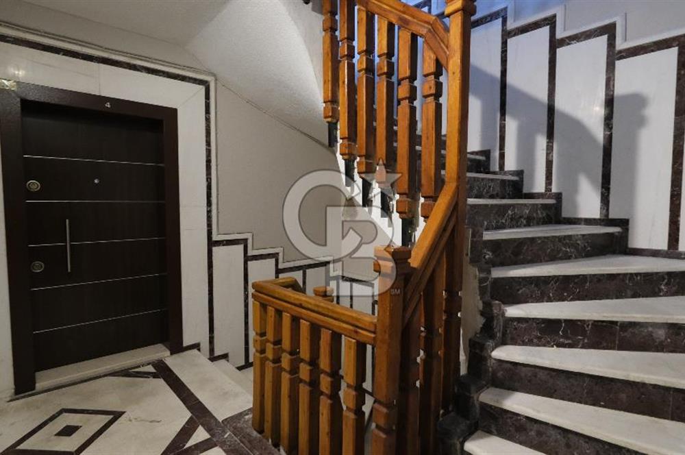 Ümitköy Mutlukentte Çok Amaçlı Kullanıma Uygun Prestijli Villa