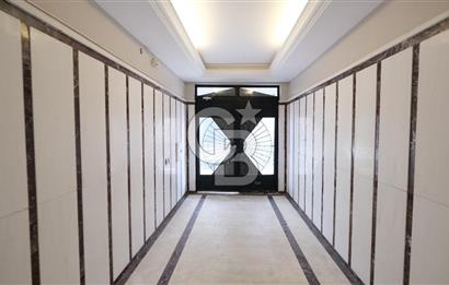 Ümitköy Mutlukentte Çok Amaçlı Kullanıma Uygun Prestijli Villa
