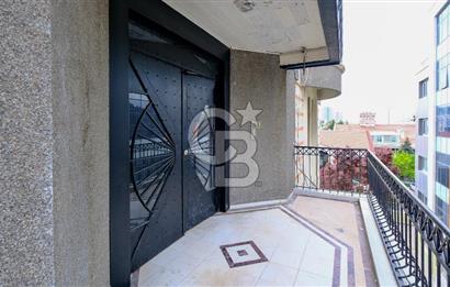 Ümitköy Mutlukentte Çok Amaçlı Kullanıma Uygun Prestijli Villa
