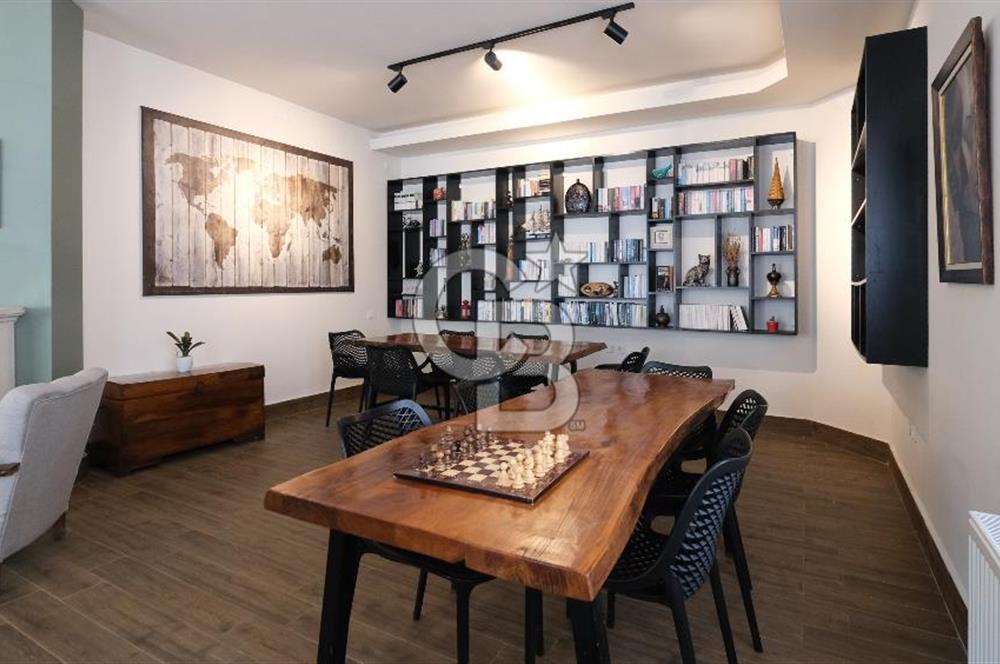 Ümitköy Mutlukentte Çok Amaçlı Kullanıma Uygun Prestijli Villa