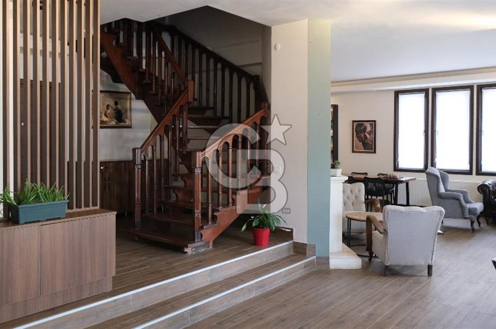 Ümitköy Mutlukentte Çok Amaçlı Kullanıma Uygun Prestijli Villa