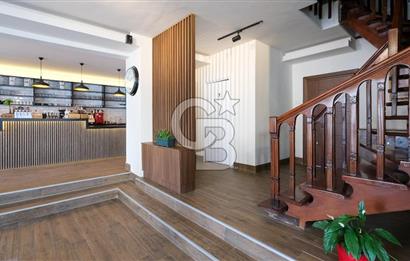 Ümitköy Mutlukentte Çok Amaçlı Kullanıma Uygun Prestijli Villa