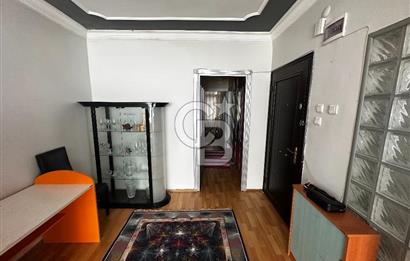 KARŞIYAKA ALAYBEY'DE FULL EŞYALI 2+1 KİRALIK DAİRE