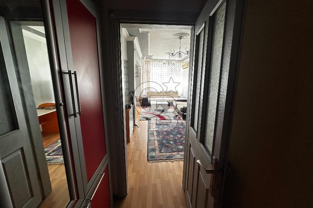 KARŞIYAKA ALAYBEY'DE FULL EŞYALI 2+1 KİRALIK DAİRE