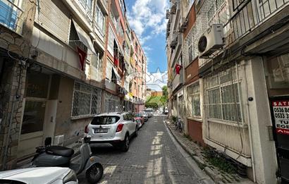 KARŞIYAKA ALAYBEY'DE FULL EŞYALI 2+1 KİRALIK DAİRE