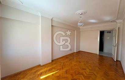 Karşıyaka Bahçelievler Merkezi Konumda Kiralık 2+1 Daire