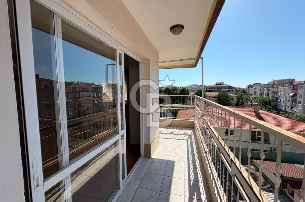 Karşıyaka Bahçelievler Merkezi Konumda Kiralık 2+1 Daire