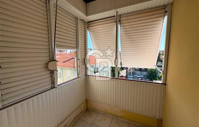 Karşıyaka Bahçelievler Merkezi Konumda Kiralık 2+1 Daire