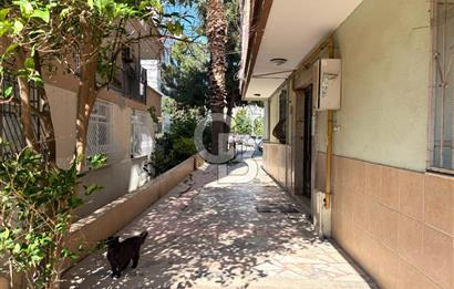 Karşıyaka Bahçelievler Merkezi Konumda Kiralık 2+1 Daire