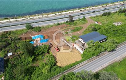 YOMRA NAMIKKEMAL ANAYOL ÜZERİNDE SATILIK ARSA