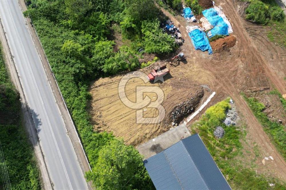 YOMRA NAMIKKEMAL ANAYOL ÜZERİNDE SATILIK ARSA