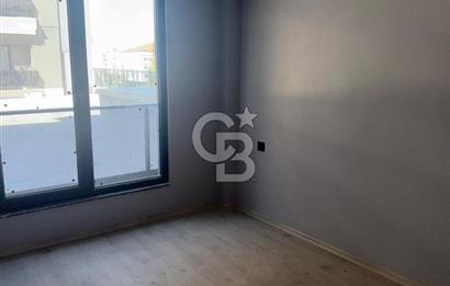 CUMHURİYET MAHALLESİ'NDE ANA YOL ÜZERİNDE KİRALIK 1+1 DAİRE