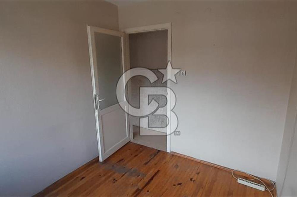 BAYRAKLI FUAT EDİP BAKSI'DA METROYA YAKIN, MERKEZİ KONUMDA YATIRIMLIK 2+1 FIRSAT DAİRE!