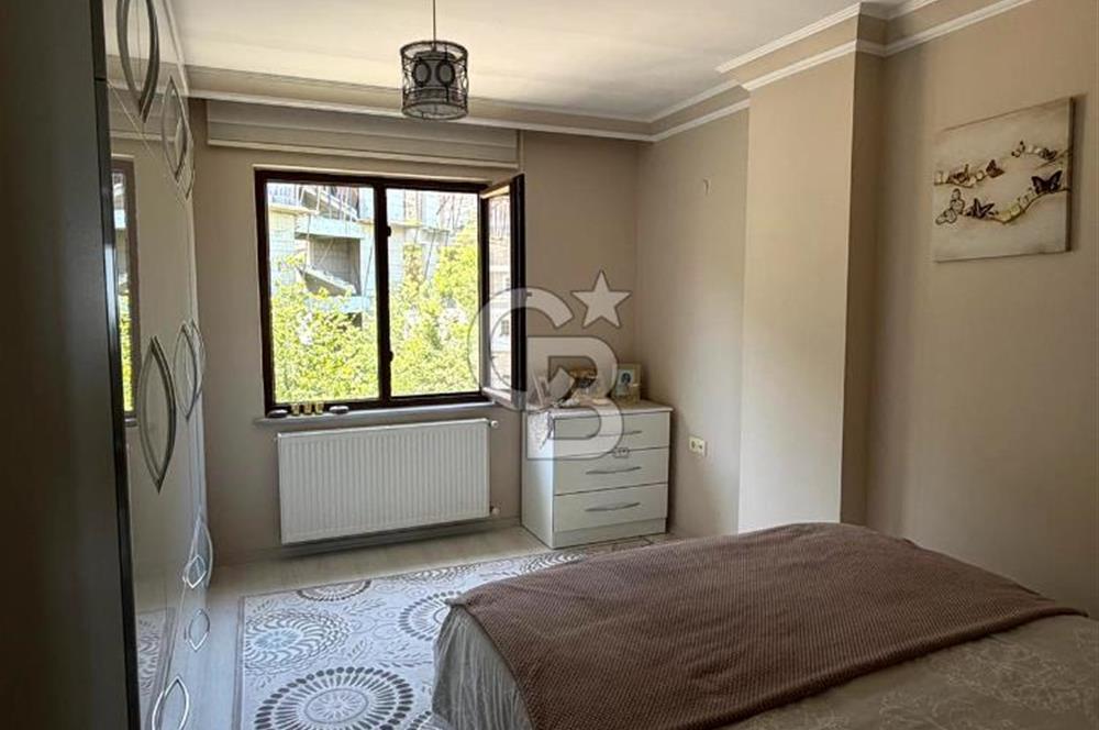 Güzelyalı Mahallesinde Deniz Manzaralı Daire 