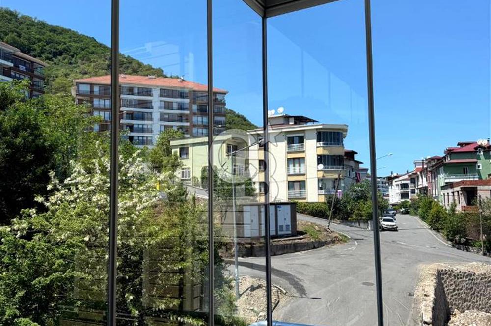 Güzelyalı Mahallesinde Deniz Manzaralı Daire 