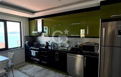 Güzelyalı Mahallesinde Deniz Manzaralı Daire 