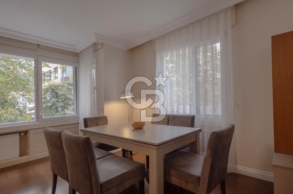 Suadiye Sahil Parselinde, Pembegül Sokak'ta 3+1 eşyalı  kiralık  daire