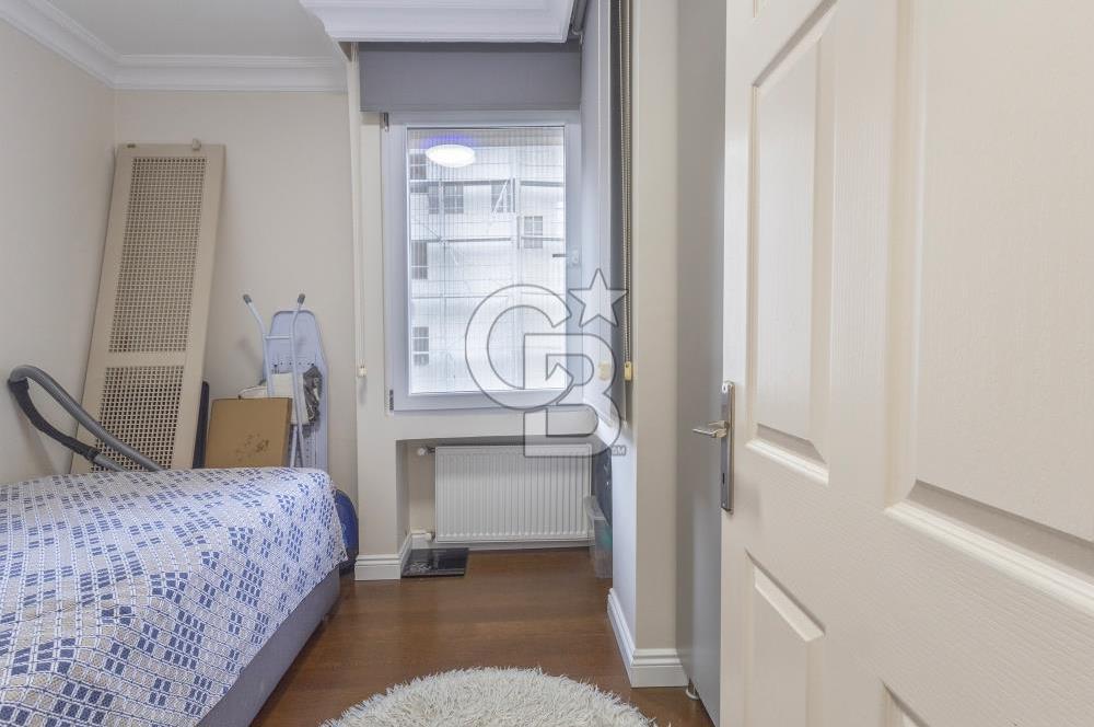 Suadiye Sahil Parselinde, Pembegül Sokak'ta 3+1 eşyalı  kiralık  daire