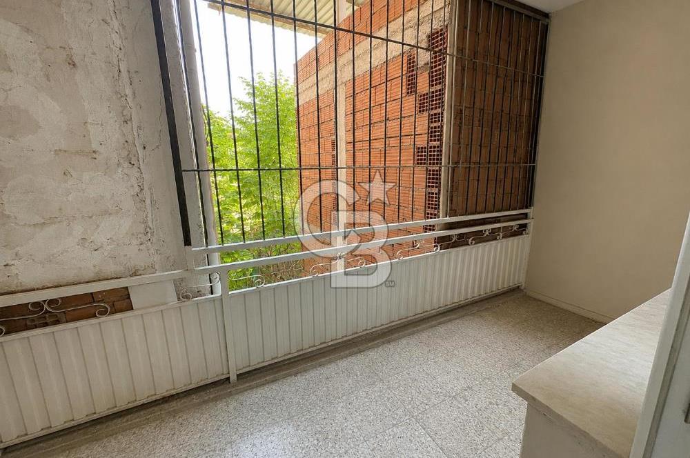 bayraklı/onur mh satılık daire