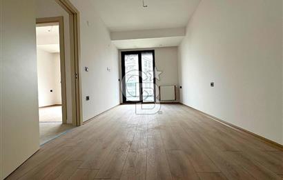 ATAŞEHİR GAYDA VERA, HAVUZ-PEYZAJ CEPHE, KİRALIK, 2+1 KÖŞE DAİRE