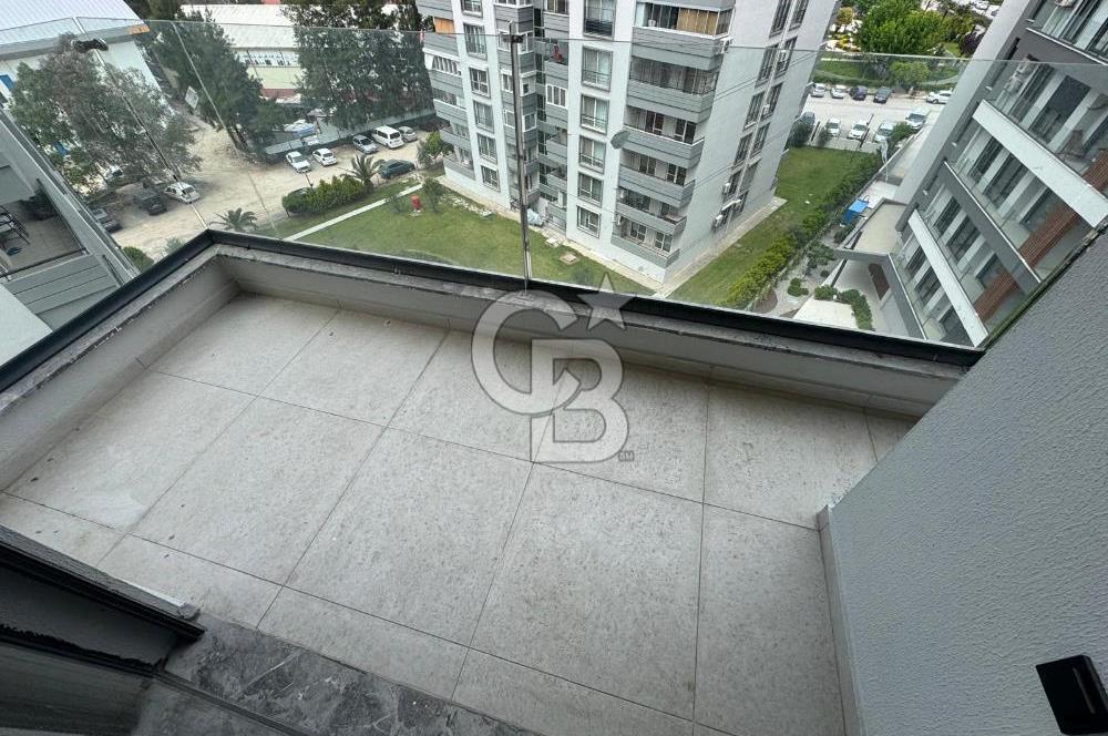 ATAŞEHİR GAYDA VERA, HAVUZ-PEYZAJ CEPHE, KİRALIK, 2+1 KÖŞE DAİRE
