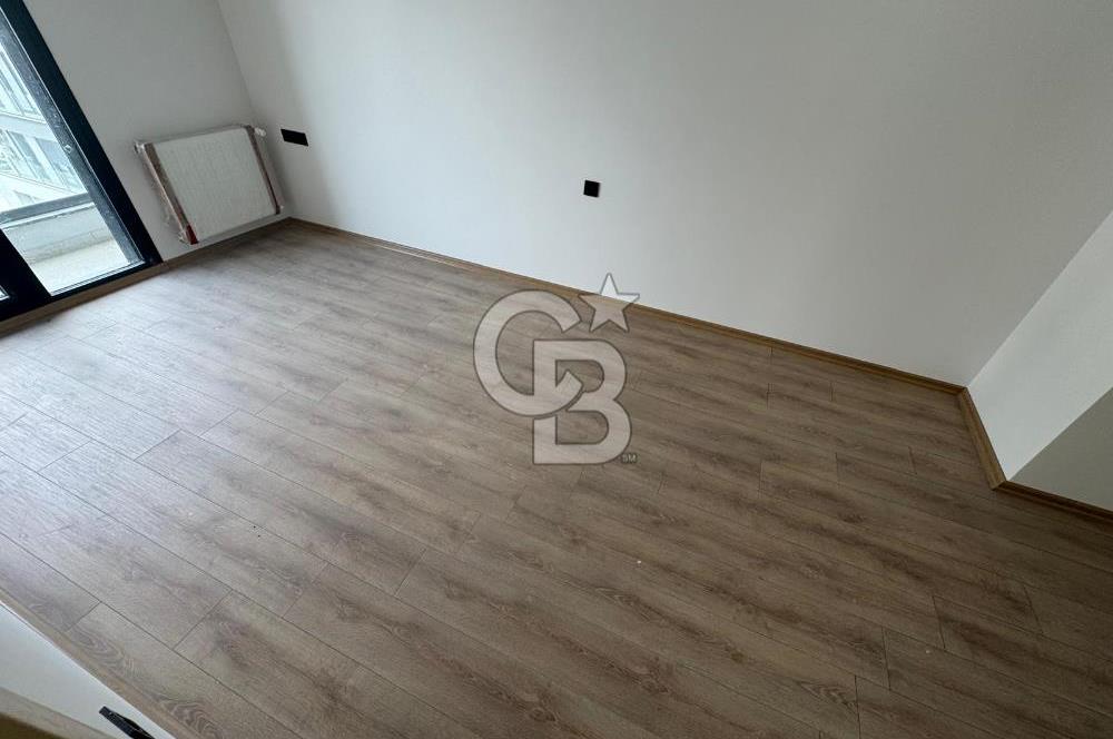 ATAŞEHİR GAYDA VERA, HAVUZ-PEYZAJ CEPHE, KİRALIK, 2+1 KÖŞE DAİRE