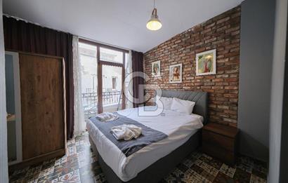 Beyoğlunda Hazır Turizm Yatırımı 5 Katlı Satılık Bina