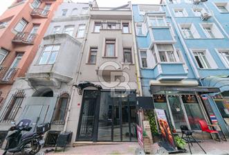 Beyoğlunda Hazır Turizm Yatırımı 5 Katlı Satılık Bina - 4 - 351020