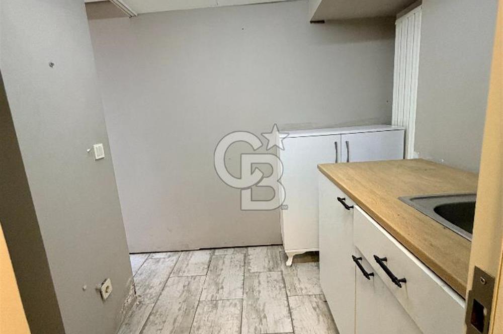 CİHANGİR AKYOL CADDESİ'NDE TAŞ DUVARLI YATIRIMLIK DÜKKAN